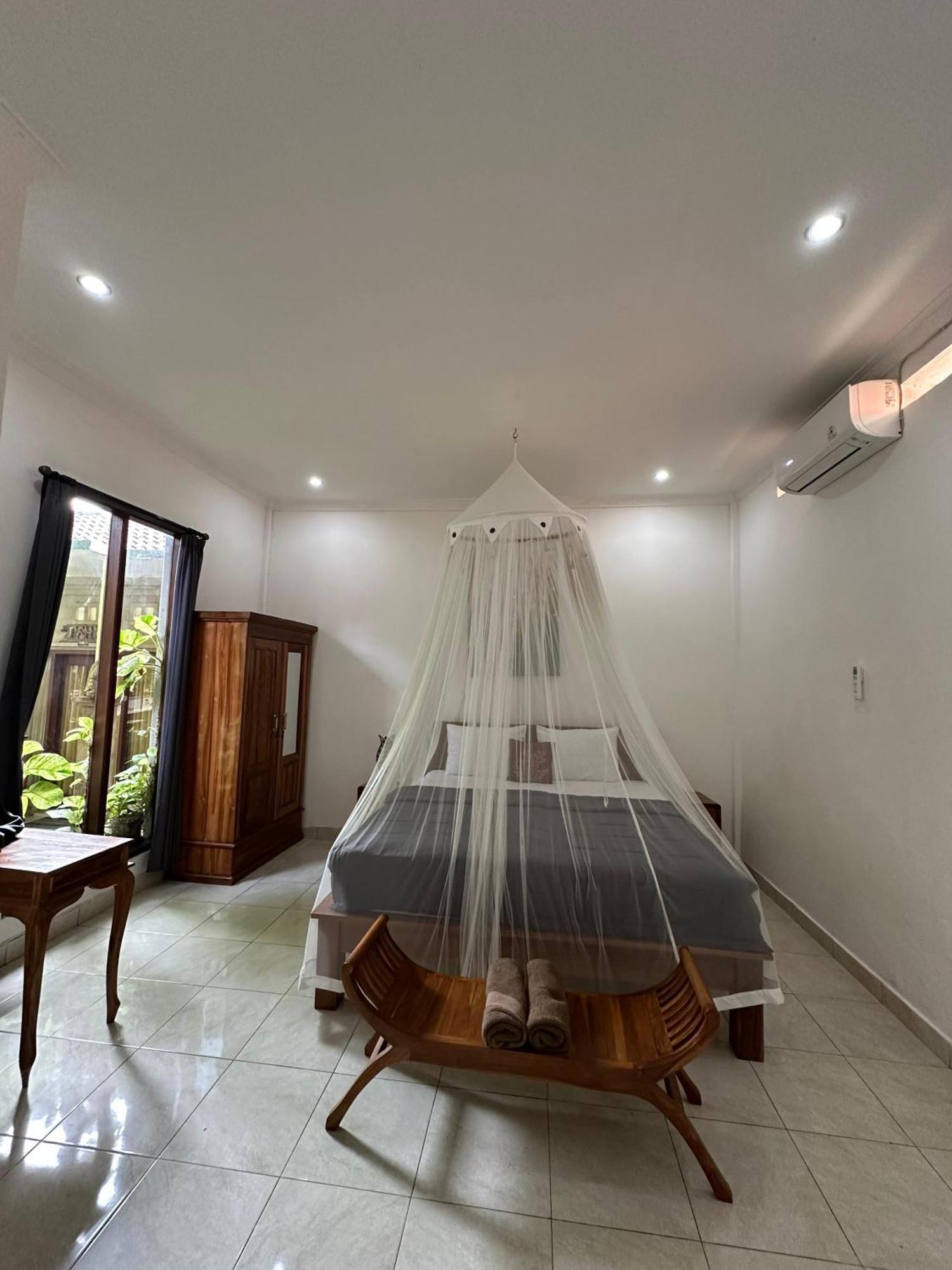 Tagel Karsa House Hotel Ubud  Exterior photo